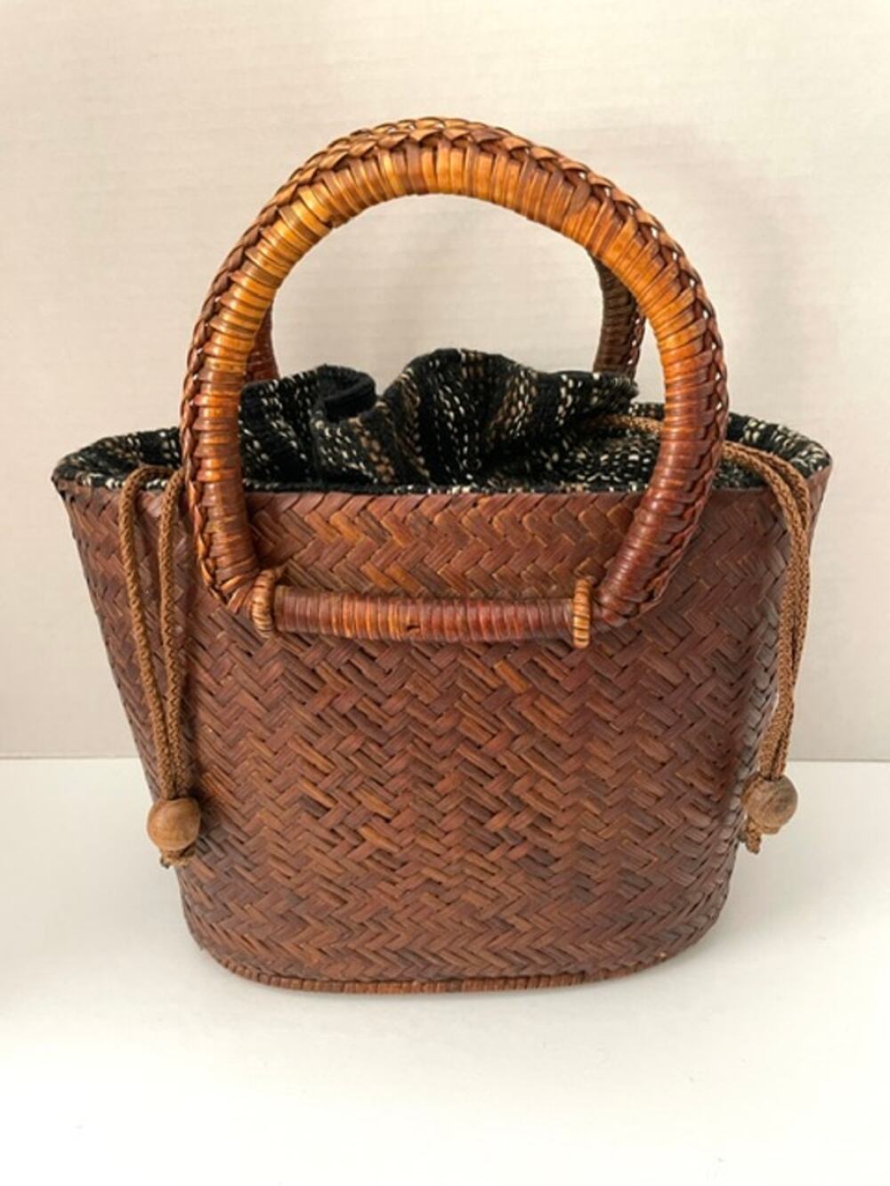 Woven Rattan Basket Handbag Brown Bamboo Handle Drawstring Purse